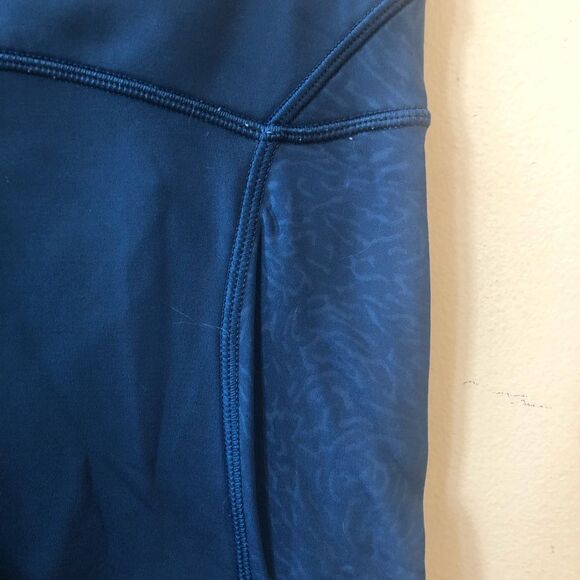 NWOT  Lululemon Cold Pacer HR Tight 27” - Picture 7 of 11
